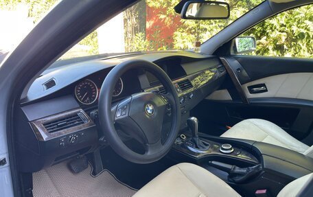 BMW 5 серия, 2003 год, 750 000 рублей, 10 фотография