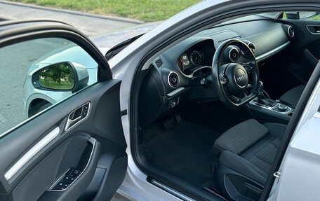Audi A3, 2015 год, 1 670 000 рублей, 10 фотография