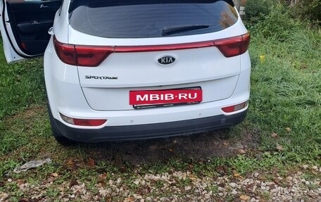 KIA Sportage IV рестайлинг, 2018 год, 2 050 000 рублей, 5 фотография