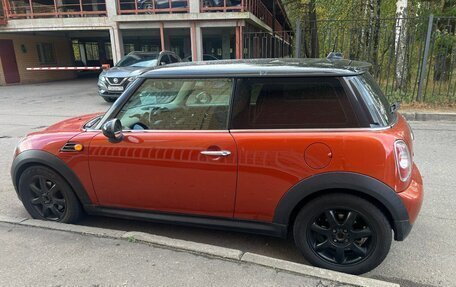 MINI Hatch, 2011 год, 1 170 000 рублей, 2 фотография