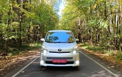 Toyota Voxy II, 2008 год, 1 030 000 рублей, 1 фотография