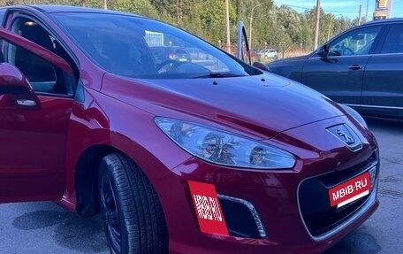 Peugeot 308 II, 2012 год, 670 000 рублей, 3 фотография