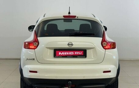 Nissan Juke II, 2014 год, 948 000 рублей, 6 фотография