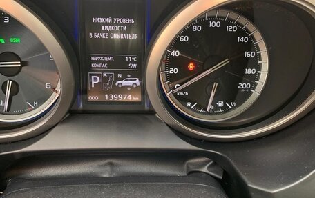 Toyota Land Cruiser Prado 150 рестайлинг 2, 2014 год, 3 200 000 рублей, 5 фотография