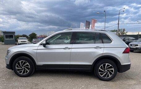 Volkswagen Tiguan II, 2018 год, 2 500 000 рублей, 4 фотография