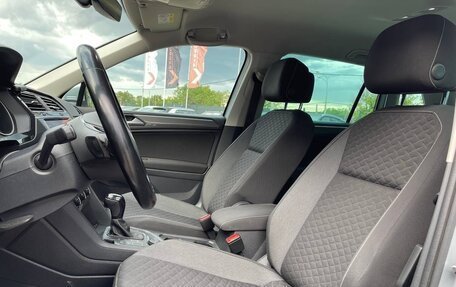 Volkswagen Tiguan II, 2018 год, 2 500 000 рублей, 11 фотография
