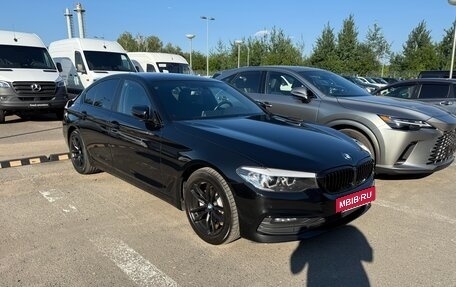 BMW 5 серия, 2019 год, 3 050 000 рублей, 2 фотография