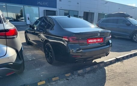 BMW 5 серия, 2019 год, 3 050 000 рублей, 6 фотография