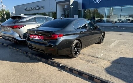 BMW 5 серия, 2019 год, 3 050 000 рублей, 4 фотография