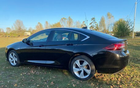 Buick Regal VI, 2018 год, 1 330 000 рублей, 9 фотография