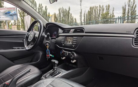 KIA Rio IV, 2017 год, 1 390 000 рублей, 15 фотография