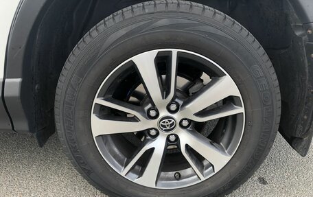 Toyota RAV4, 2019 год, 2 520 000 рублей, 15 фотография
