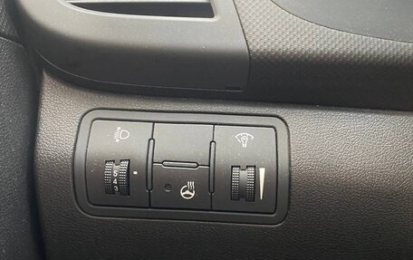 Hyundai Solaris II рестайлинг, 2016 год, 1 200 000 рублей, 8 фотография