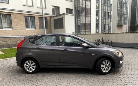 Hyundai Solaris II рестайлинг, 2016 год, 1 200 000 рублей, 10 фотография
