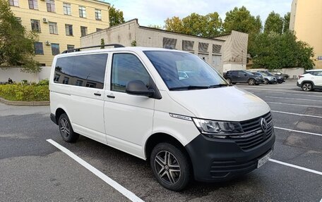 Volkswagen Caravelle T6 рестайлинг, 2021 год, 4 250 000 рублей, 2 фотография