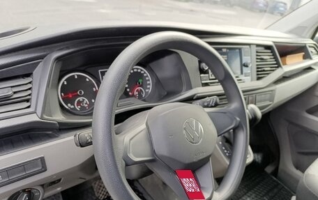 Volkswagen Caravelle T6 рестайлинг, 2021 год, 4 250 000 рублей, 6 фотография