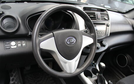Lifan X60 I рестайлинг, 2015 год, 600 000 рублей, 9 фотография