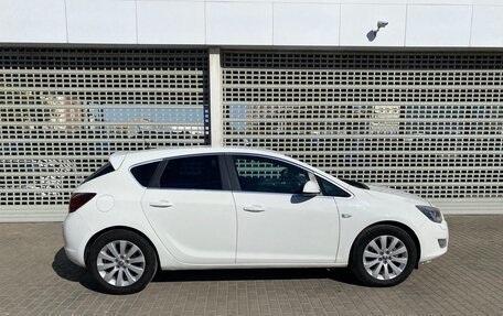 Opel Astra J, 2012 год, 747 000 рублей, 4 фотография
