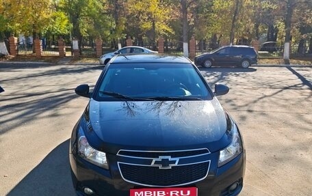 Chevrolet Cruze II, 2012 год, 800 000 рублей, 2 фотография
