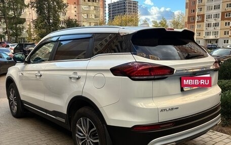 Geely Atlas, 2022 год, 1 970 000 рублей, 5 фотография