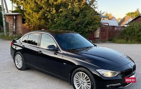 BMW 3 серия, 2013 год, 2 100 000 рублей, 2 фотография
