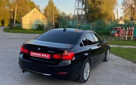 BMW 3 серия, 2013 год, 2 100 000 рублей, 5 фотография