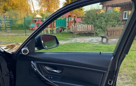 BMW 3 серия, 2013 год, 2 100 000 рублей, 27 фотография
