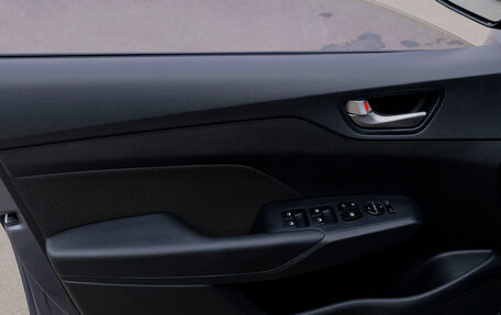 Hyundai Solaris II рестайлинг, 2017 год, 1 123 600 рублей, 20 фотография