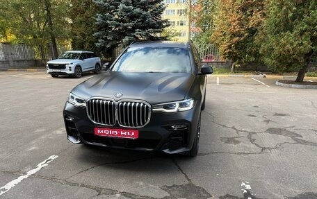 BMW X7, 2022 год, 9 300 000 рублей, 1 фотография