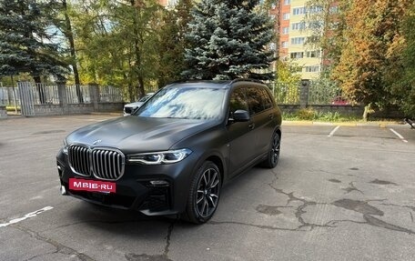 BMW X7, 2022 год, 9 300 000 рублей, 2 фотография