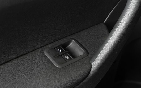 Skoda Yeti I рестайлинг, 2015 год, 1 388 600 рублей, 8 фотография
