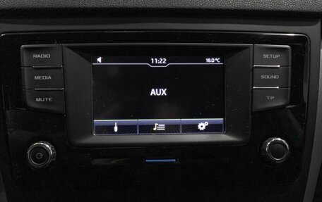 Skoda Yeti I рестайлинг, 2015 год, 1 388 600 рублей, 6 фотография