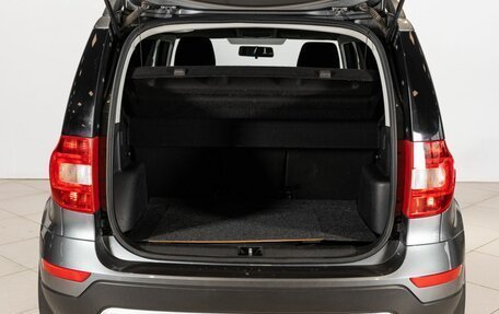 Skoda Yeti I рестайлинг, 2015 год, 1 388 600 рублей, 15 фотография