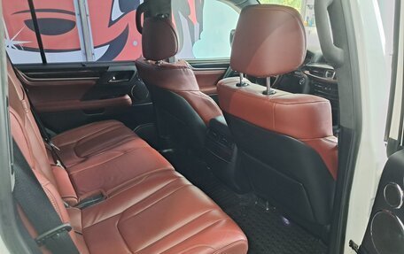 Lexus LX III, 2016 год, 6 000 000 рублей, 15 фотография