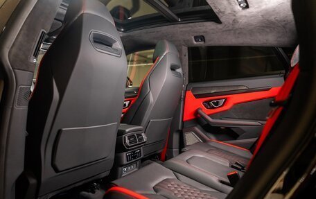 Lamborghini Urus I, 2024 год, 36 300 000 рублей, 27 фотография