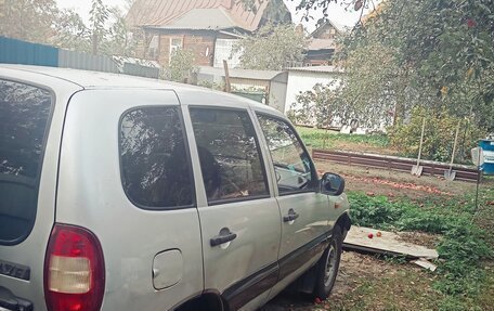 Chevrolet Niva I рестайлинг, 2006 год, 300 000 рублей, 3 фотография