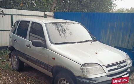 Chevrolet Niva I рестайлинг, 2006 год, 300 000 рублей, 5 фотография