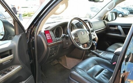 Toyota Land Cruiser 200, 2011 год, 2 950 000 рублей, 12 фотография