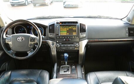 Toyota Land Cruiser 200, 2011 год, 2 950 000 рублей, 19 фотография