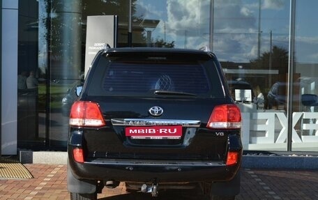 Toyota Land Cruiser 200, 2011 год, 2 950 000 рублей, 6 фотография