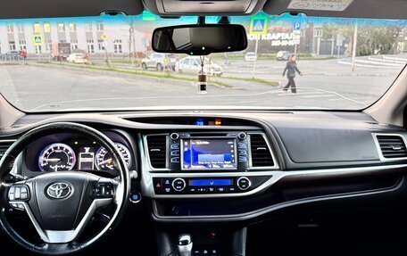 Toyota Highlander III, 2014 год, 2 900 000 рублей, 18 фотография