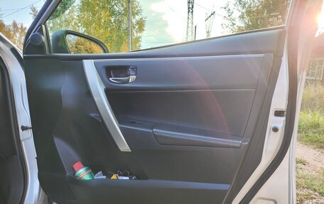 Toyota Corolla, 2013 год, 1 530 000 рублей, 10 фотография