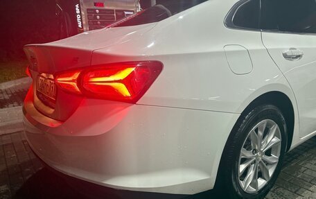 Chevrolet Malibu IX, 2019 год, 1 380 000 рублей, 3 фотография