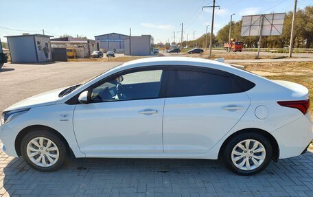 Hyundai Solaris II рестайлинг, 2019 год, 1 550 000 рублей, 4 фотография