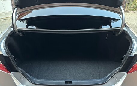Toyota Camry, 2012 год, 1 940 000 рублей, 14 фотография