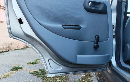 Opel Corsa C рестайлинг, 2004 год, 230 000 рублей, 13 фотография