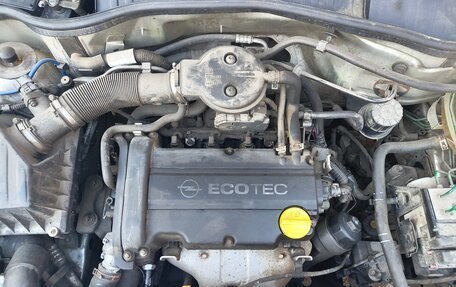 Opel Corsa C рестайлинг, 2004 год, 230 000 рублей, 32 фотография