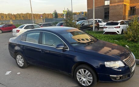 Volkswagen Passat B6, 2005 год, 350 000 рублей, 2 фотография