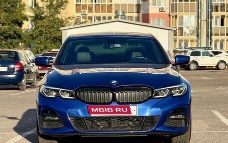 BMW 3 серия, 2019 год, 3 650 000 рублей, 3 фотография