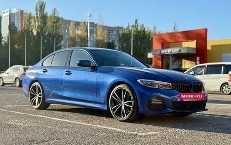 BMW 3 серия, 2019 год, 3 650 000 рублей, 6 фотография